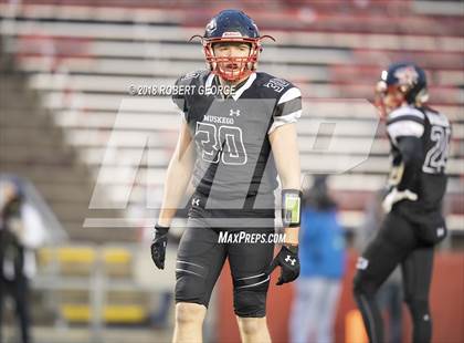 Thumbnail 3 in Muskego vs. Kimberly (WIAA D1 Final)  photogallery.