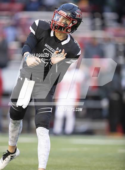Thumbnail 1 in Muskego vs. Kimberly (WIAA D1 Final)  photogallery.