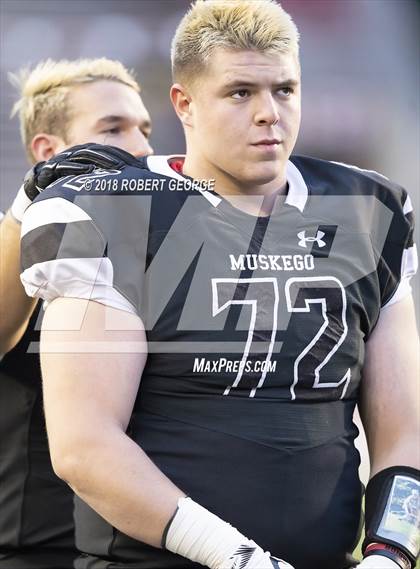 Thumbnail 1 in Muskego vs. Kimberly (WIAA D1 Final)  photogallery.