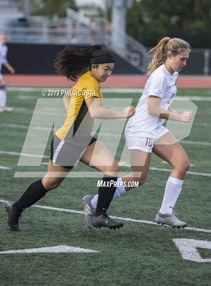 Thumbnail 1 in Cabrillo vs Redlands (Best of the West Tournament) photogallery.