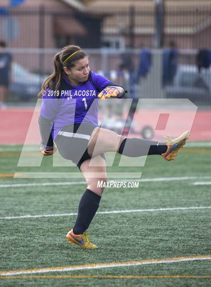 Thumbnail 3 in Cabrillo vs Redlands (Best of the West Tournament) photogallery.