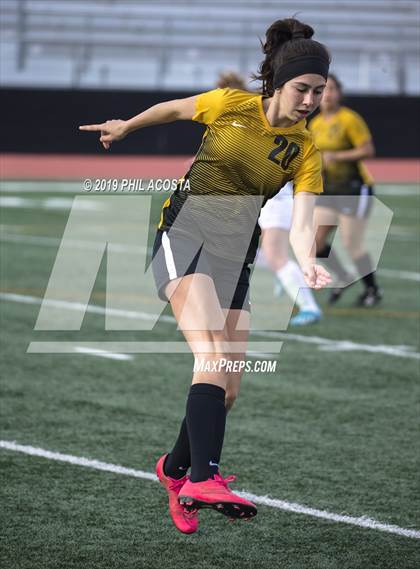 Thumbnail 1 in Cabrillo vs Redlands (Best of the West Tournament) photogallery.