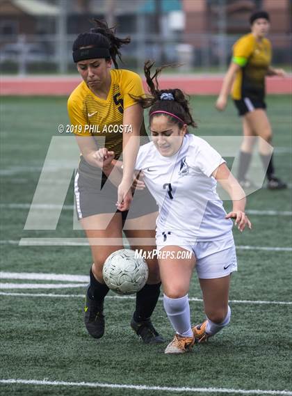 Thumbnail 2 in Cabrillo vs Redlands (Best of the West Tournament) photogallery.