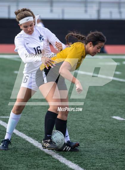 Thumbnail 3 in Cabrillo vs Redlands (Best of the West Tournament) photogallery.