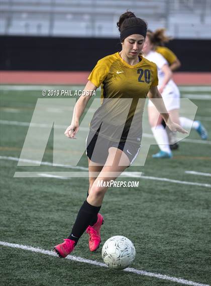 Thumbnail 1 in Cabrillo vs Redlands (Best of the West Tournament) photogallery.