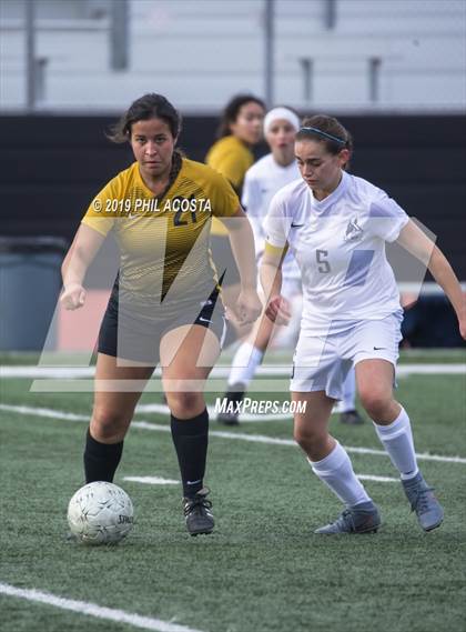 Thumbnail 3 in Cabrillo vs Redlands (Best of the West Tournament) photogallery.