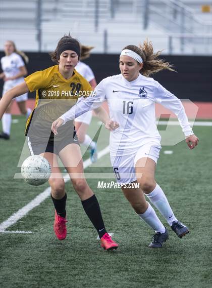 Thumbnail 1 in Cabrillo vs Redlands (Best of the West Tournament) photogallery.