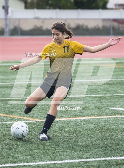 Thumbnail 3 in Cabrillo vs Redlands (Best of the West Tournament) photogallery.