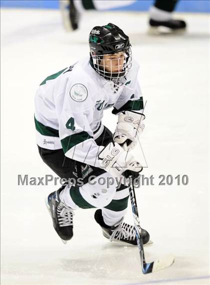 Thumbnail 3 in Brookfield/Bethel/Danbury vs. Guilford (CIAC Division 3 Final) photogallery.