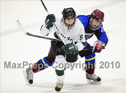 Thumbnail 3 in Brookfield/Bethel/Danbury vs. Guilford (CIAC Division 3 Final) photogallery.