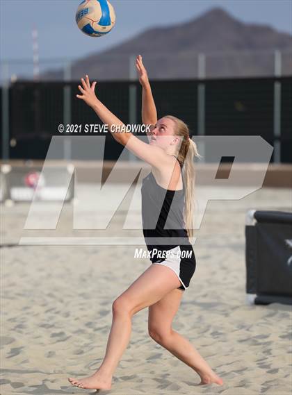 Thumbnail 3 in Chandler Prep vs Arizona College Prep @ Casteel photogallery.