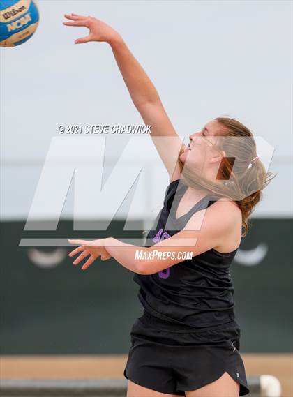 Thumbnail 2 in Chandler Prep vs Arizona College Prep @ Casteel photogallery.