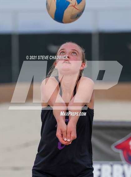 Thumbnail 2 in Chandler Prep vs Arizona College Prep @ Casteel photogallery.