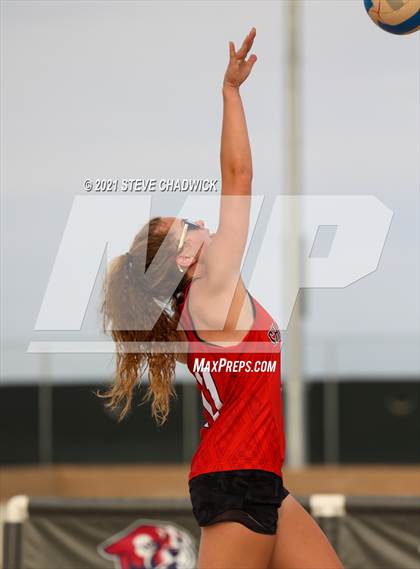 Thumbnail 2 in Chandler Prep vs Arizona College Prep @ Casteel photogallery.