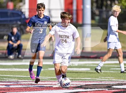 Thumbnail 1 in Delta vs. Oak Hill (IHSAA 2A Section 23 Final) photogallery.