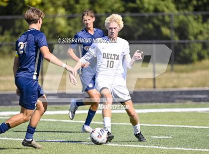Thumbnail 1 in Delta vs. Oak Hill (IHSAA 2A Section 23 Final) photogallery.