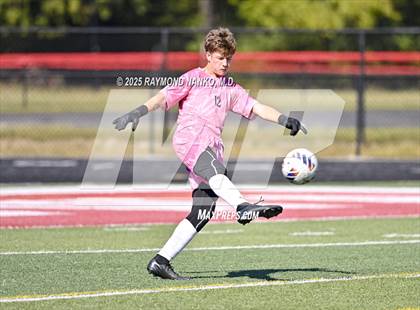 Thumbnail 2 in Delta vs. Oak Hill (IHSAA 2A Section 23 Final) photogallery.