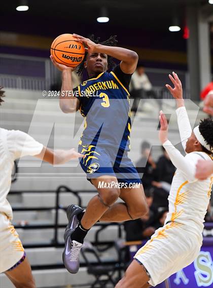 Thumbnail 3 in Mission Bay vs. Inderkum photogallery.