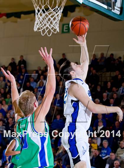 Thumbnail 1 in Hoosic Valley vs. Seton Catholic Central (NYSPHSAA Class C Regional Final) photogallery.