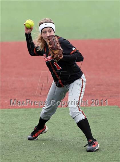 Thumbnail 3 in Anderson vs Beaverton photogallery.