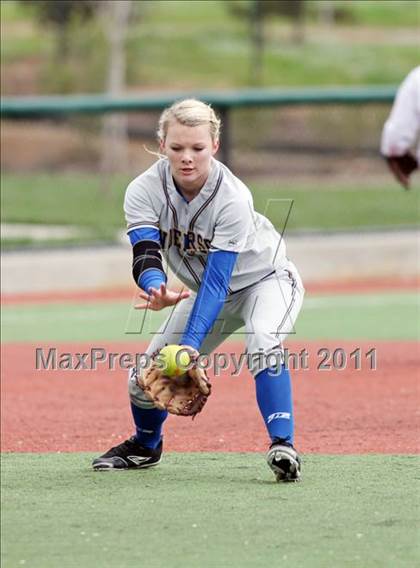 Thumbnail 2 in Anderson vs Beaverton photogallery.