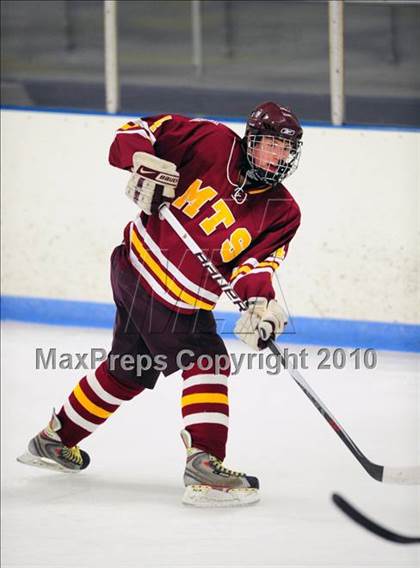 Thumbnail 2 in Sheehan @ Guilford photogallery.