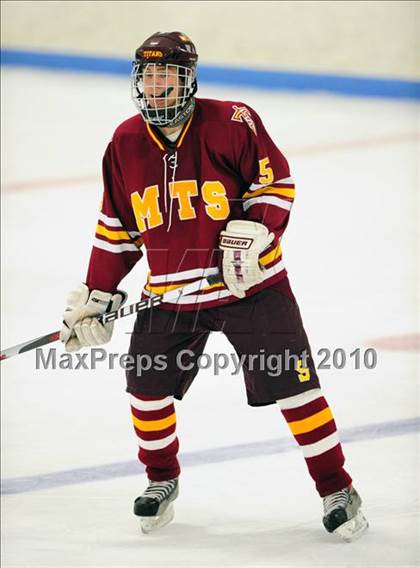 Thumbnail 1 in Sheehan @ Guilford photogallery.