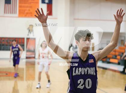 Thumbnail 1 in Grand Saline vs LaPoynor photogallery.