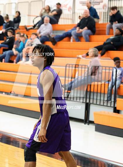 Thumbnail 1 in Grand Saline vs LaPoynor photogallery.