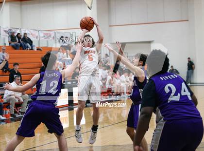 Thumbnail 1 in Grand Saline vs LaPoynor photogallery.