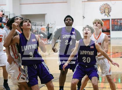 Thumbnail 2 in Grand Saline vs LaPoynor photogallery.