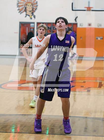 Thumbnail 1 in Grand Saline vs LaPoynor photogallery.