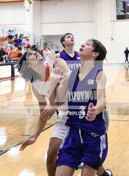 Thumbnail 1 in Grand Saline vs LaPoynor photogallery.