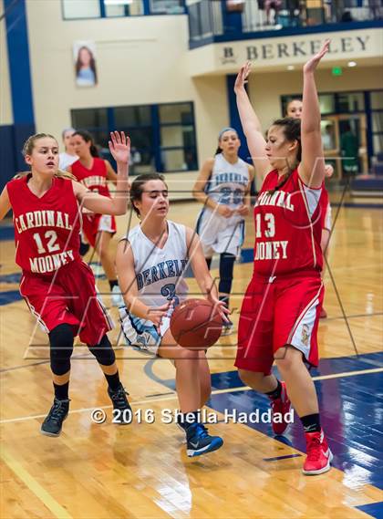 Thumbnail 2 in Cardinal Mooney @ Berkeley Prep photogallery.