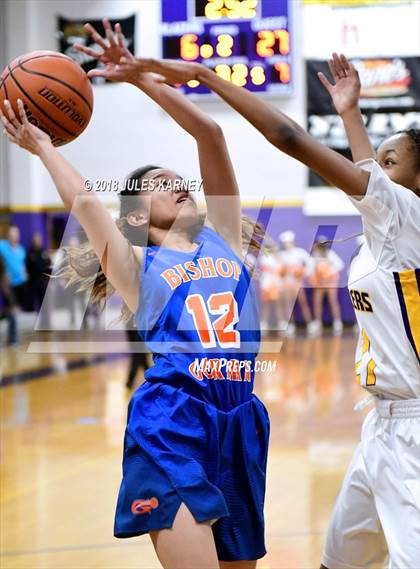 Thumbnail 3 in Durango vs Bishop Gorman photogallery.