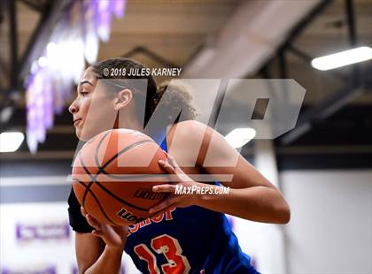 Thumbnail 3 in Durango vs Bishop Gorman photogallery.