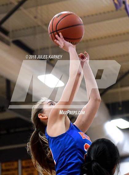 Thumbnail 3 in Durango vs Bishop Gorman photogallery.