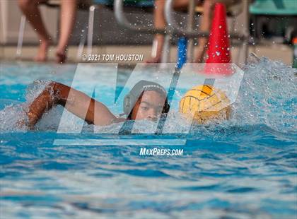 Thumbnail 2 in Monrovia vs Pasadena photogallery.