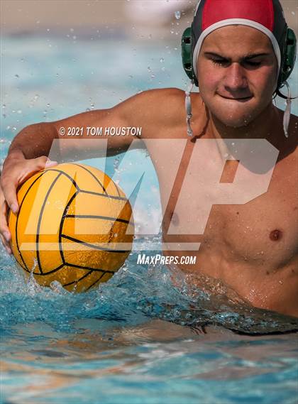 Thumbnail 2 in Monrovia vs Pasadena photogallery.