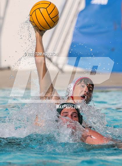 Thumbnail 2 in Monrovia vs Pasadena photogallery.