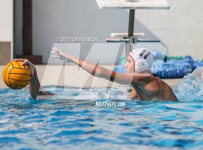 Thumbnail 2 in Monrovia vs Pasadena photogallery.