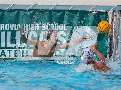 Thumbnail 3 in Monrovia vs Pasadena photogallery.