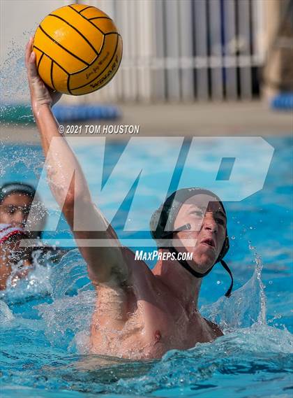 Thumbnail 3 in Monrovia vs Pasadena photogallery.