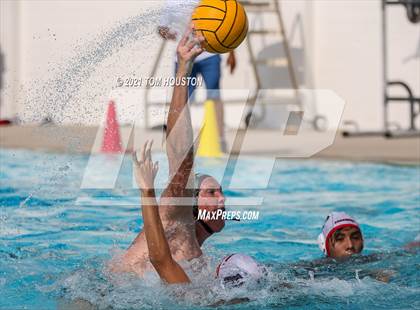 Thumbnail 2 in Monrovia vs Pasadena photogallery.