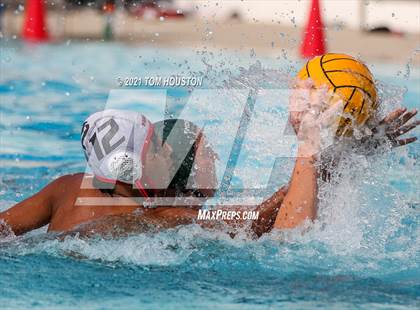 Thumbnail 2 in Monrovia vs Pasadena photogallery.