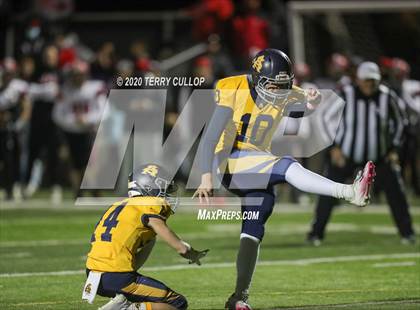 Thumbnail 3 in Grantsville @ Summit Academy (UHSAA 3A Quarterfinal) photogallery.