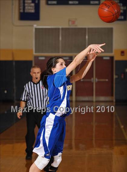 Thumbnail 2 in Newington @ Simsbury photogallery.