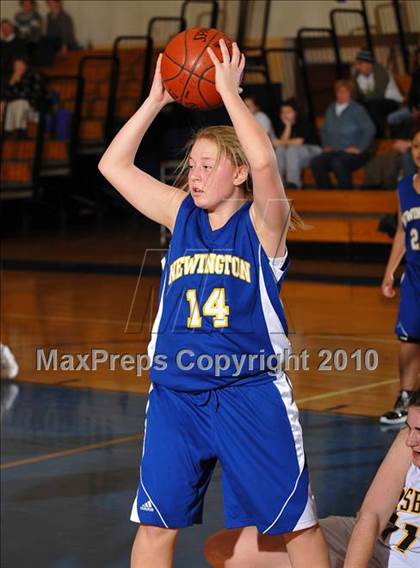 Thumbnail 2 in Newington @ Simsbury photogallery.
