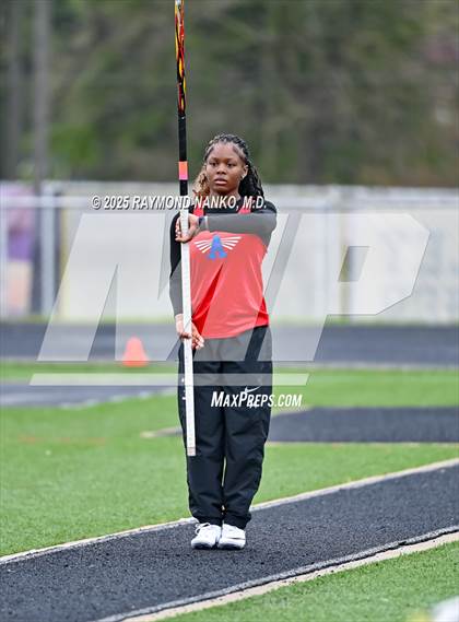 Thumbnail 3 in Marion Relays (Pole Vault)  photogallery.