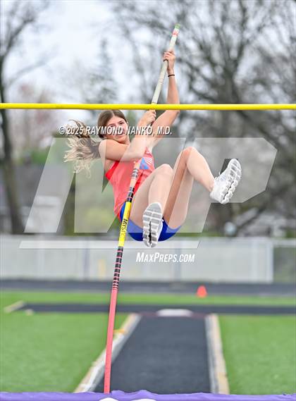 Thumbnail 2 in Marion Relays (Pole Vault)  photogallery.